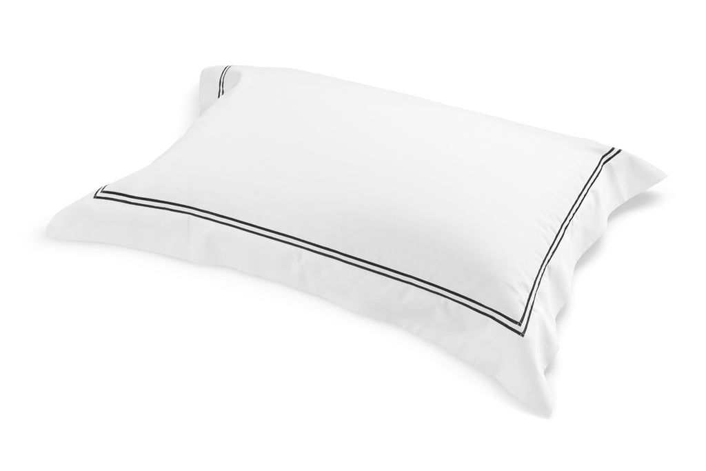 High-Quality Cotton Sateen Material Used in Flaxfield Linen's Tailored Pillowcases